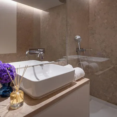 Residentas Aurea * Lissabon