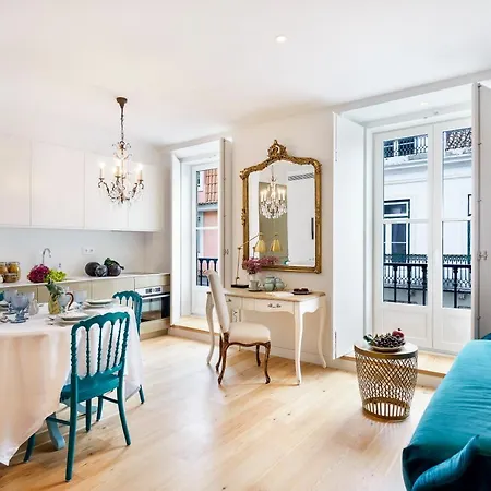 Residentas Aurea Appartement *