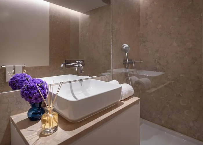 Residentas Aurea * Lisbon