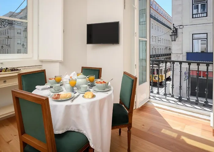 Residentas Aurea Apartment